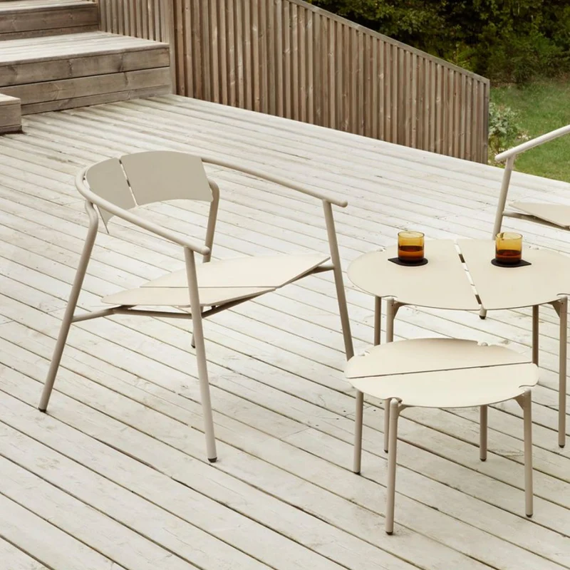 AYTM Novo Outdoor Lounge Chair