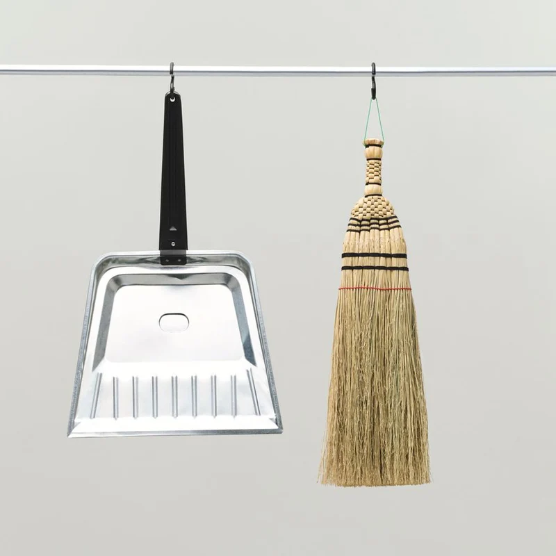Hay Outdoor Market Dust Pan