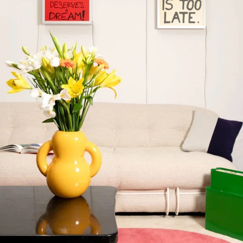Home Studyo Oscar Vase