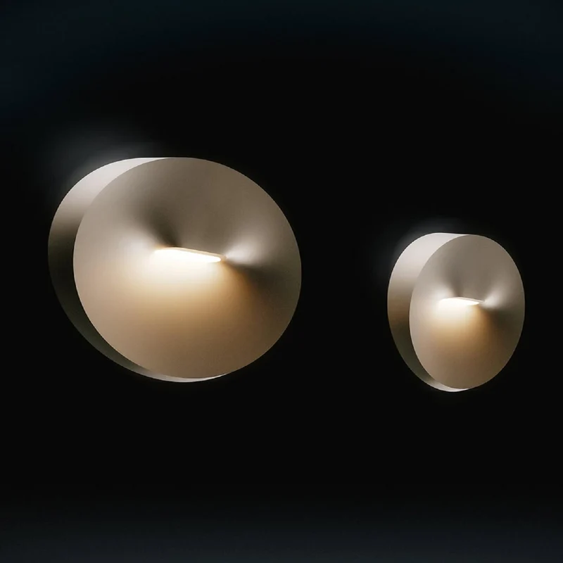 Lodes Chelsie 40 Outdoor Wall Lamp