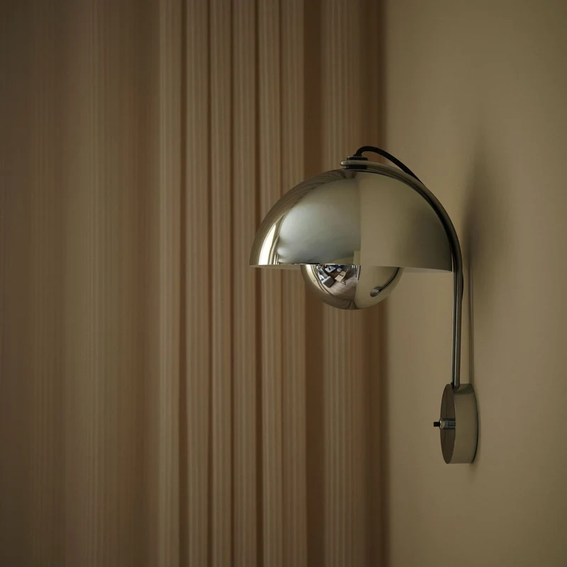 &Tradition Flowerpot VP8 Wall Lamp - UK Version