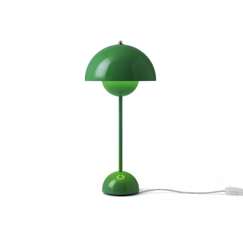 &tradition Flowerpot VP3 Table Lamp - UK Version