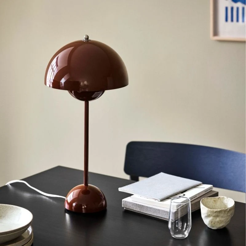 &tradition Flowerpot VP3 Table Lamp - UK Version