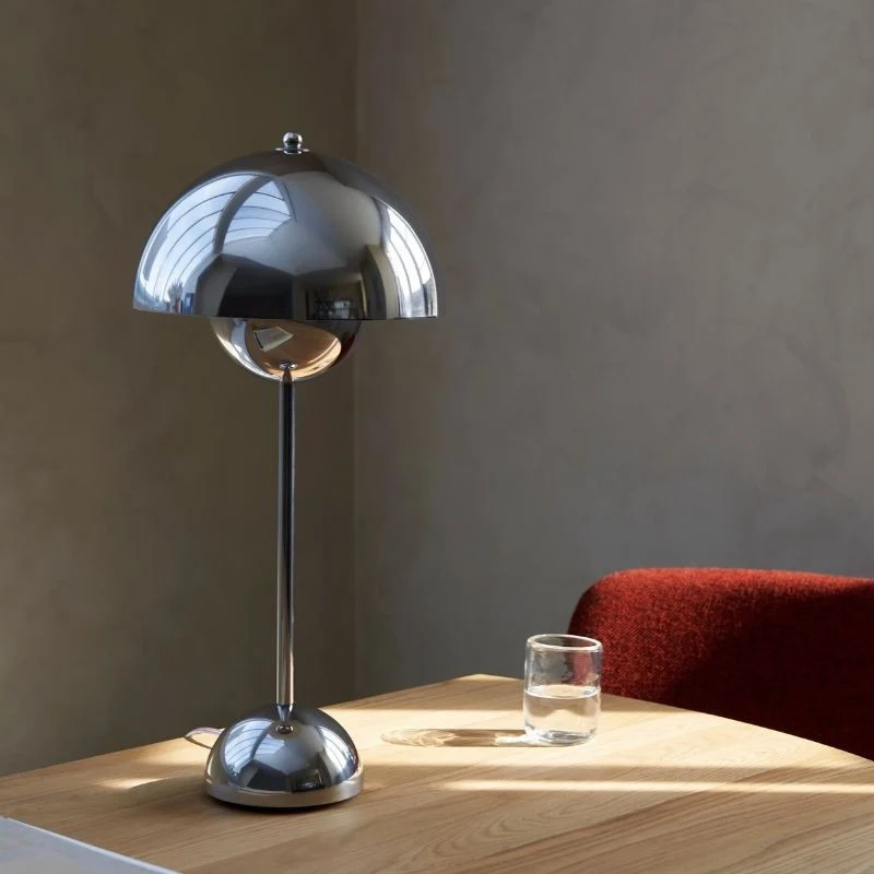 &tradition Flowerpot VP3 Table Lamp - UK Version
