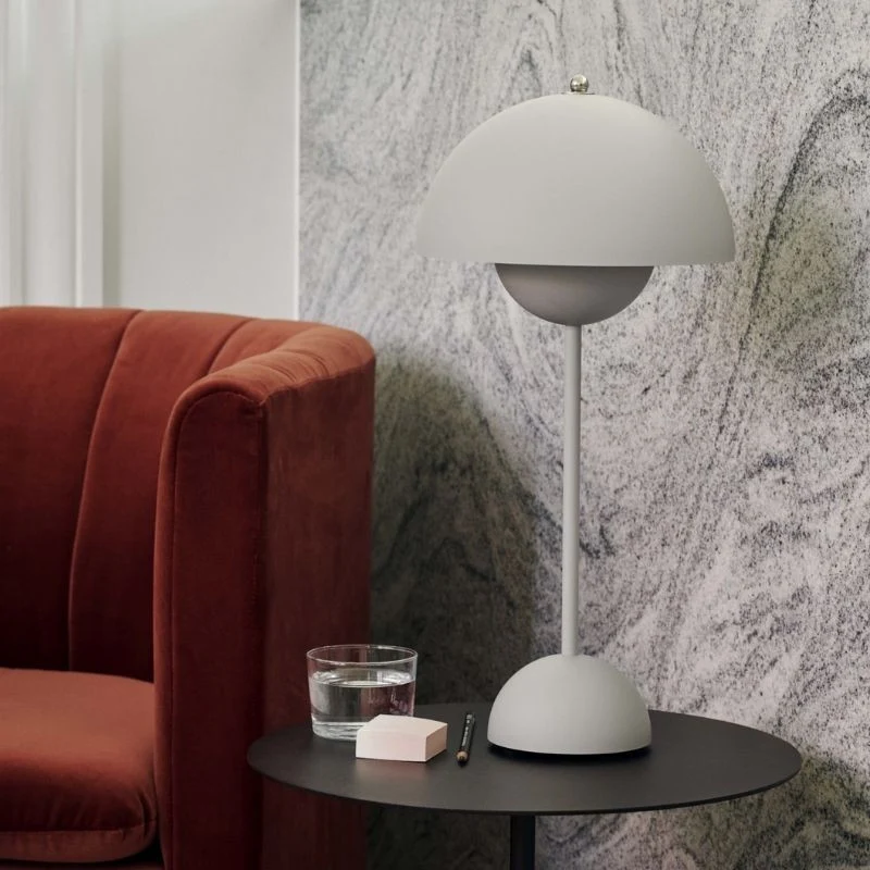 &tradition Flowerpot VP3 Table Lamp - UK Version
