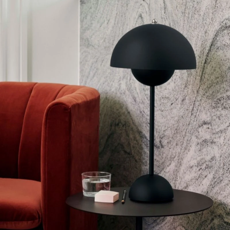&tradition Flowerpot VP3 Table Lamp - UK Version