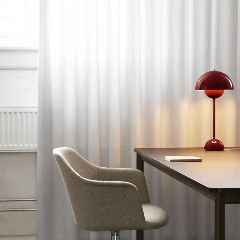 &tradition Flowerpot VP3 Table Lamp - UK Version