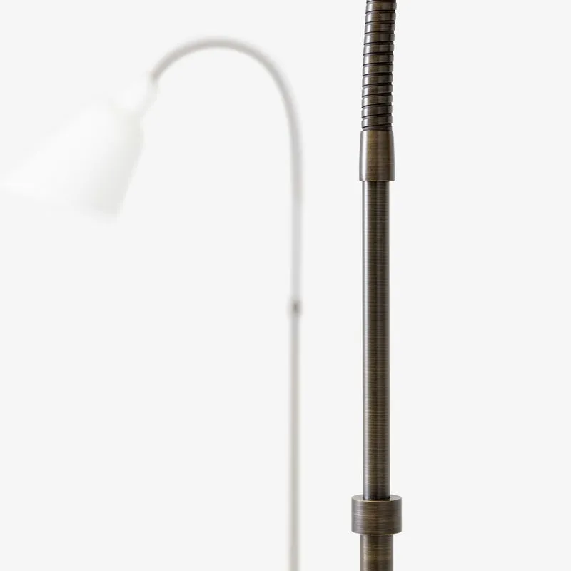 &tradition Bellevue AJ7 Floor Lamp - UK Version