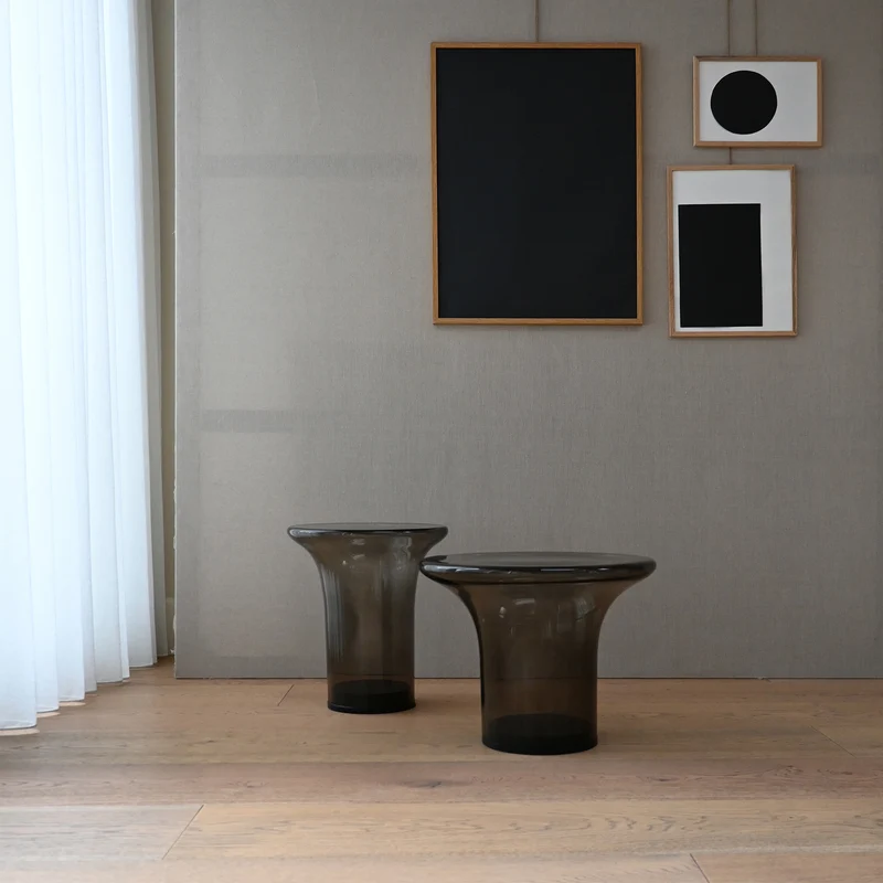101 Copenhagen Trumpet Table