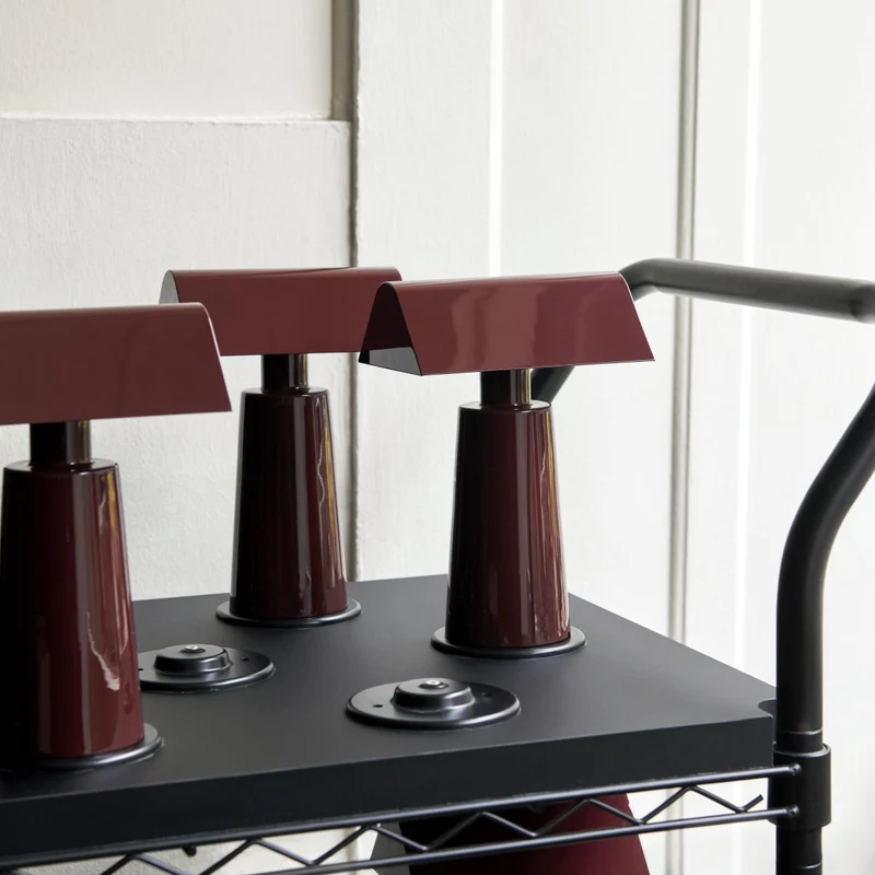 &Tradition Charging Tray 12 Lamps