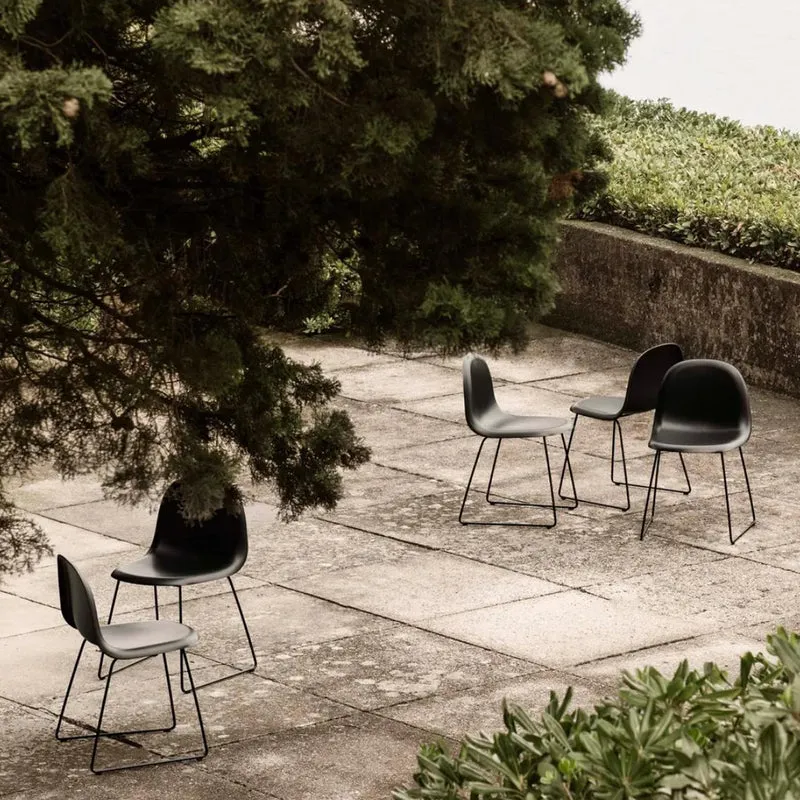 Gubi 3D Bar Stool Un-Upholstered