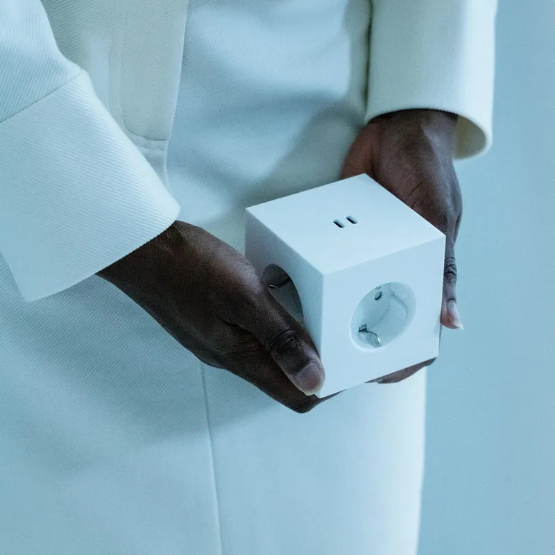 Avolt Square 2 USB-C Socket Extender