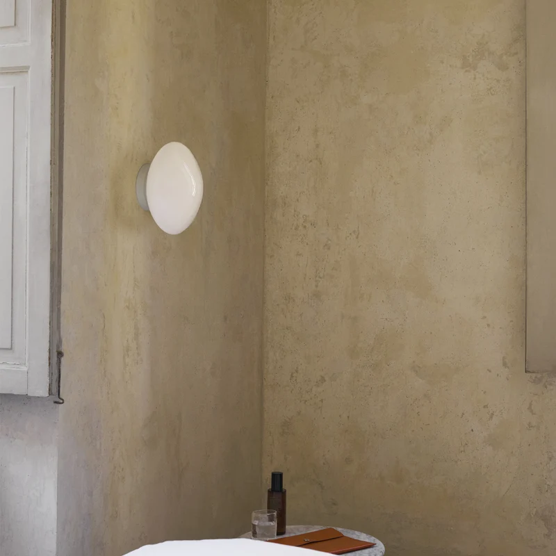 &Tradition Mist AP22 Wall / Ceiling Lamp