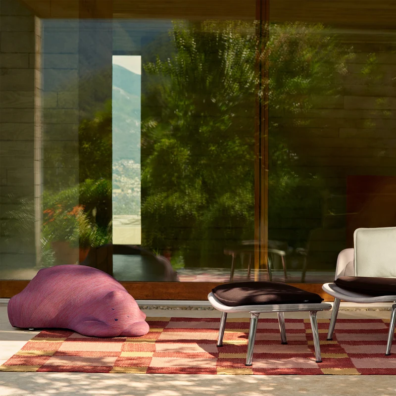 Vitra Resting Bear
