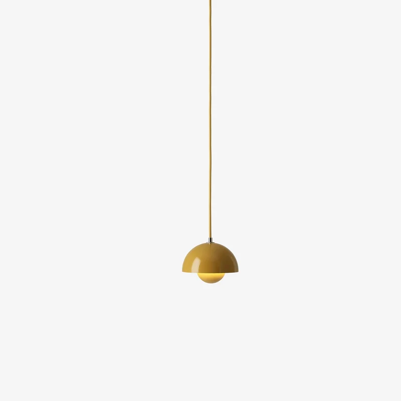 &Tradition Flowerpot VP1 Chandelier