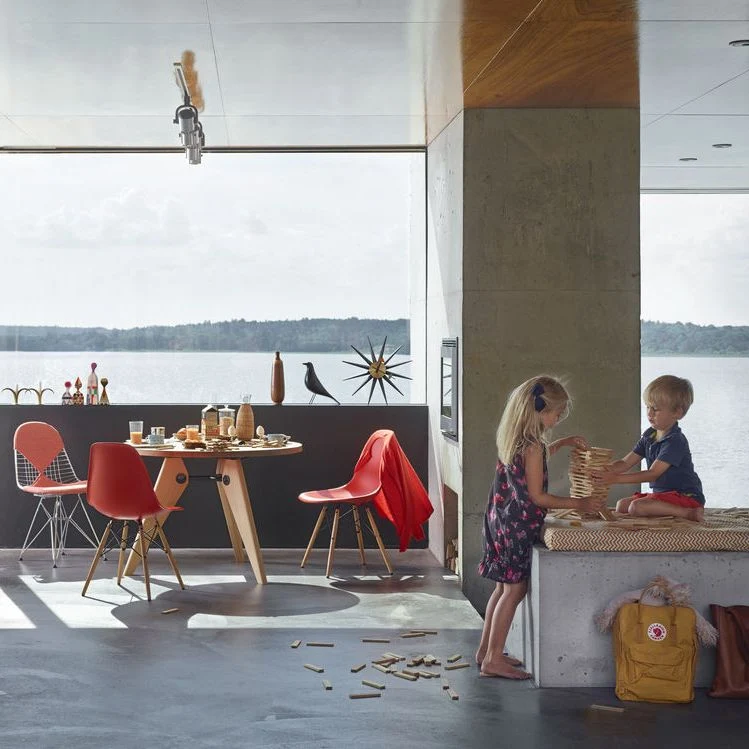Vitra Eames House Bird