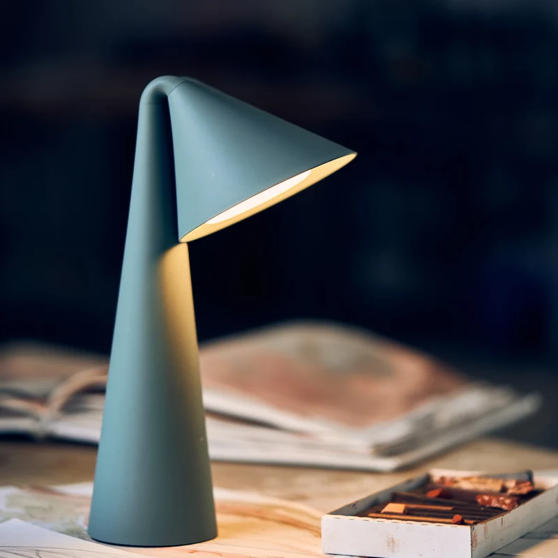 Frandsen Ami Portable Lamp