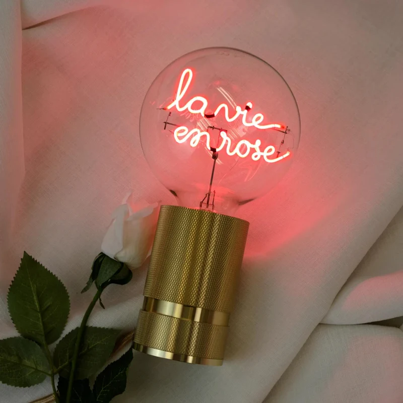 MITB by Elements Lighting La vie en rose E27 Bulb